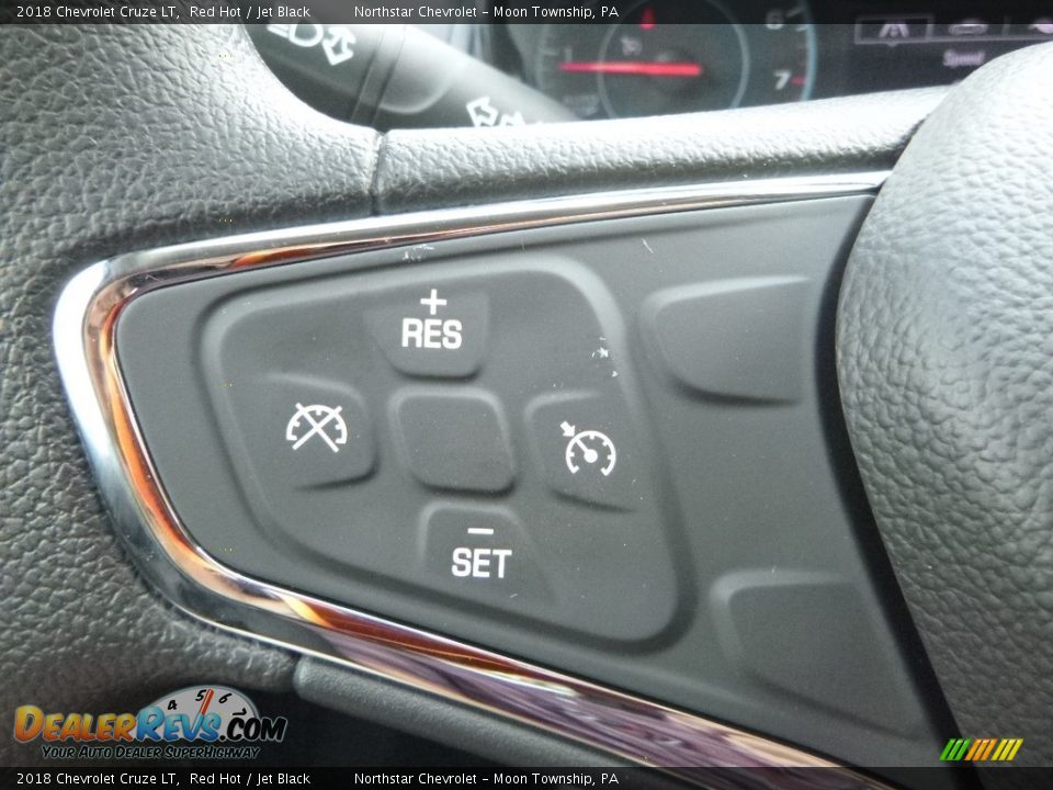 2018 Chevrolet Cruze LT Red Hot / Jet Black Photo #19