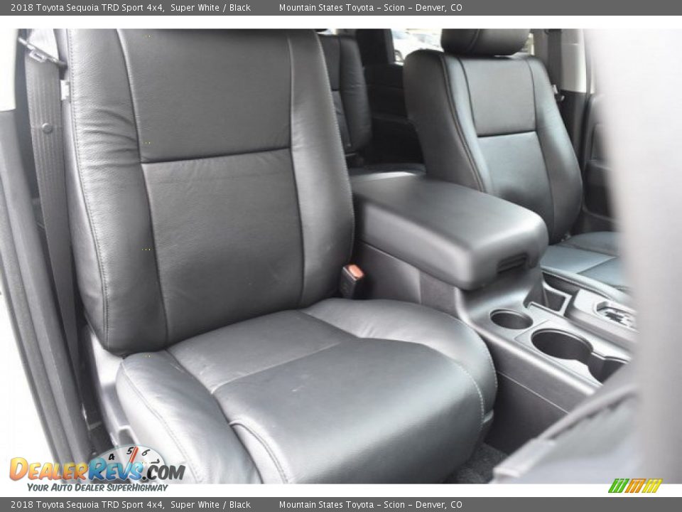 2018 Toyota Sequoia TRD Sport 4x4 Super White / Black Photo #13