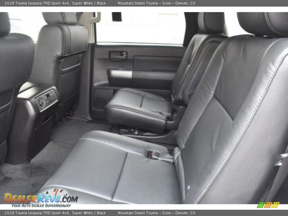 2018 Toyota Sequoia TRD Sport 4x4 Super White / Black Photo #15
