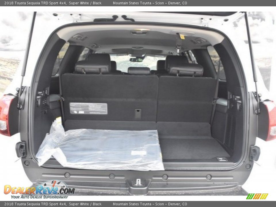 2018 Toyota Sequoia TRD Sport 4x4 Super White / Black Photo #32