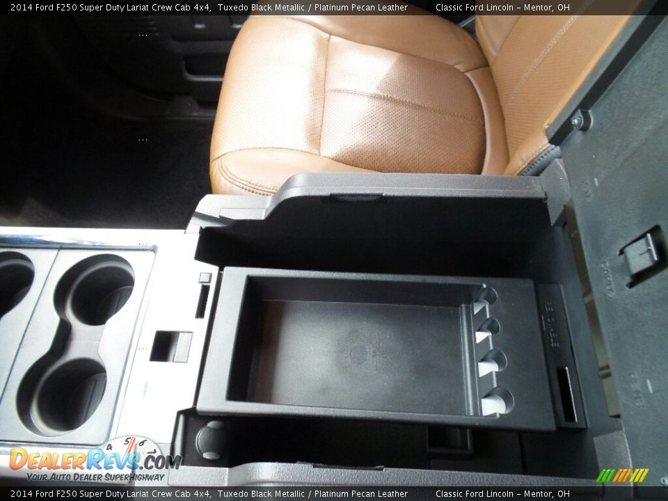 2014 Ford F250 Super Duty Lariat Crew Cab 4x4 Tuxedo Black Metallic / Platinum Pecan Leather Photo #16