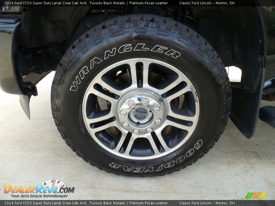 2014 Ford F250 Super Duty Lariat Crew Cab 4x4 Tuxedo Black Metallic / Platinum Pecan Leather Photo #25