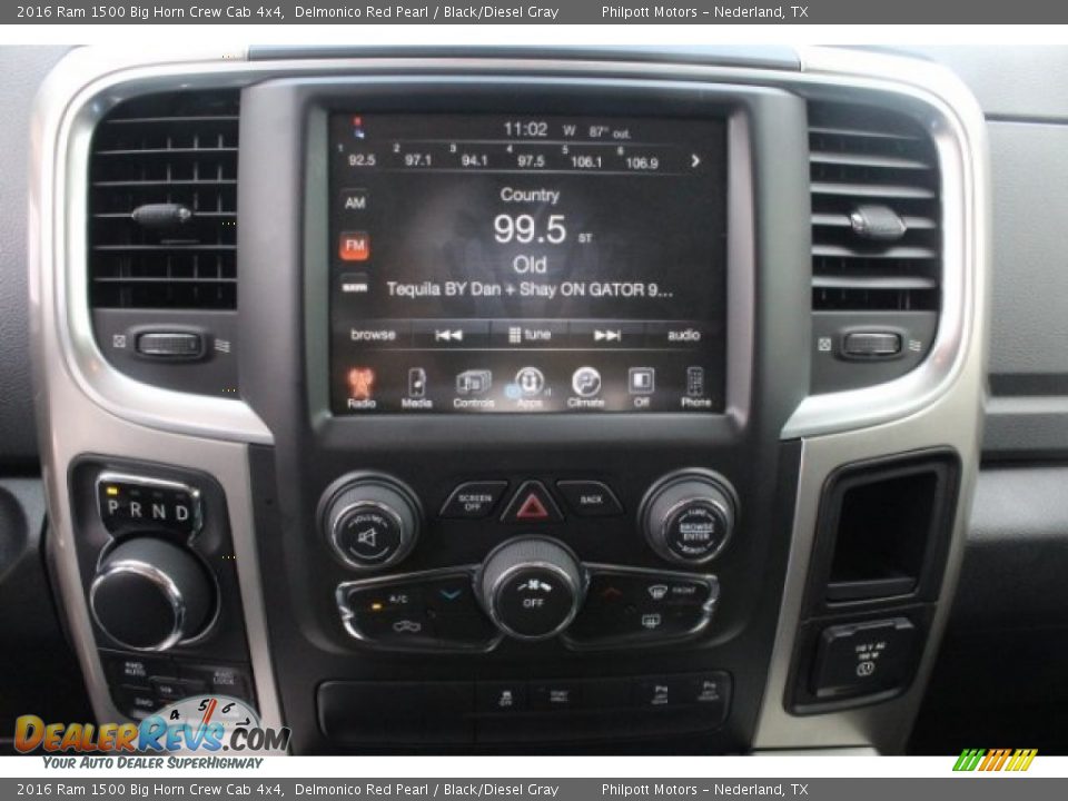 2016 Ram 1500 Big Horn Crew Cab 4x4 Delmonico Red Pearl / Black/Diesel Gray Photo #16
