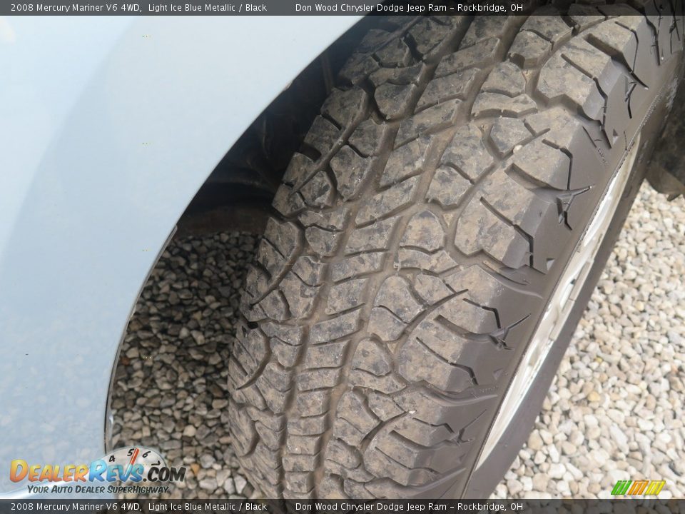 2008 Mercury Mariner V6 4WD Light Ice Blue Metallic / Black Photo #26