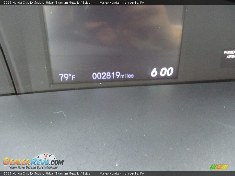 2015 Honda Civic LX Sedan Urban Titanium Metallic / Beige Photo #20