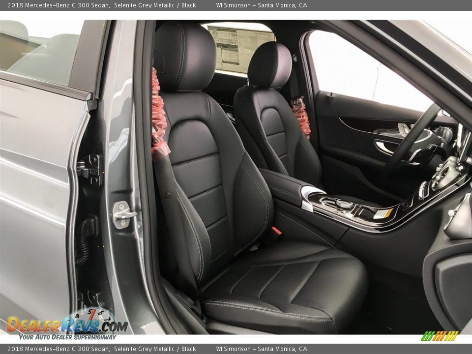 2018 Mercedes-Benz C 300 Sedan Selenite Grey Metallic / Black Photo #2