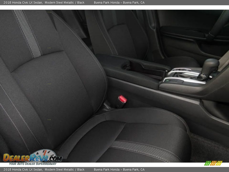 2018 Honda Civic LX Sedan Modern Steel Metallic / Black Photo #29