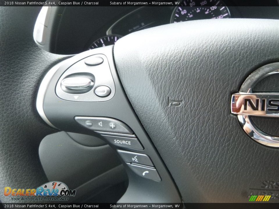 Controls of 2018 Nissan Pathfinder S 4x4 Photo #20