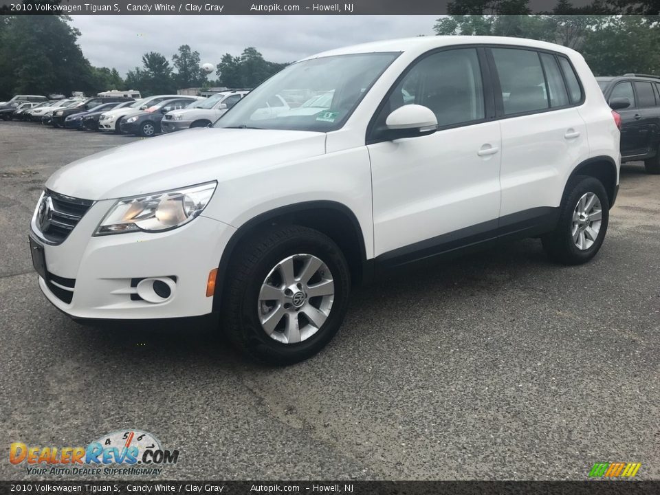 2010 Volkswagen Tiguan S Candy White / Clay Gray Photo #2