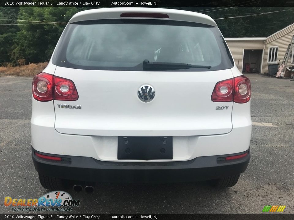 2010 Volkswagen Tiguan S Candy White / Clay Gray Photo #6