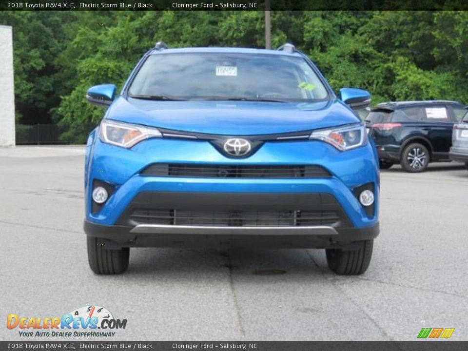 2018 Toyota RAV4 XLE Electric Storm Blue / Black Photo #2