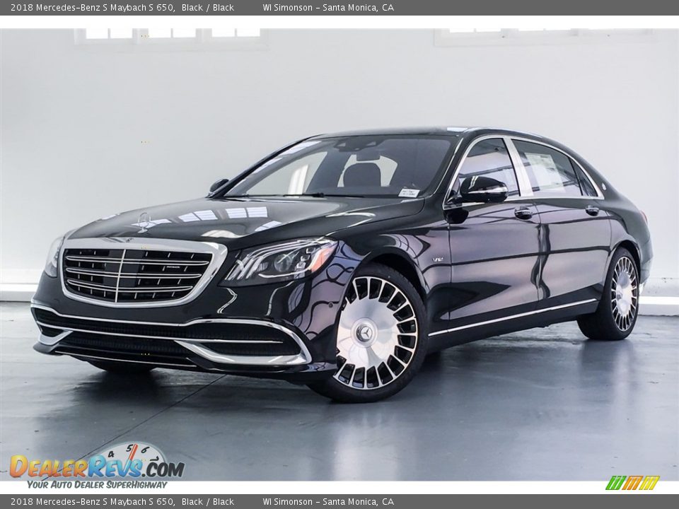 Front 3/4 View of 2018 Mercedes-Benz S Maybach S 650 Photo #13