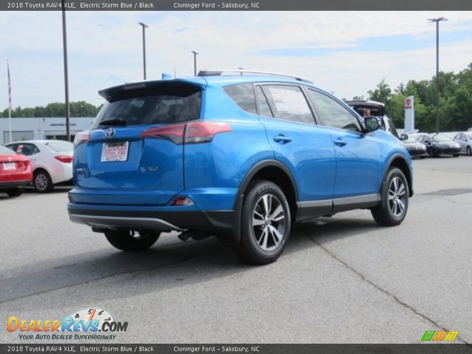 2018 Toyota RAV4 XLE Electric Storm Blue / Black Photo #22