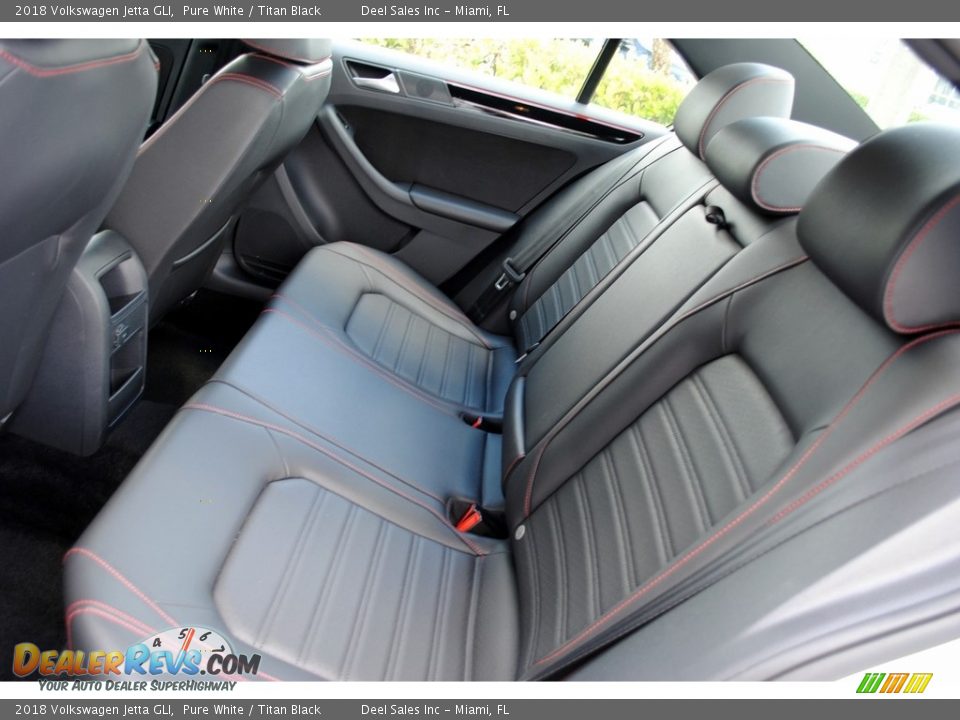 Rear Seat of 2018 Volkswagen Jetta GLI Photo #12