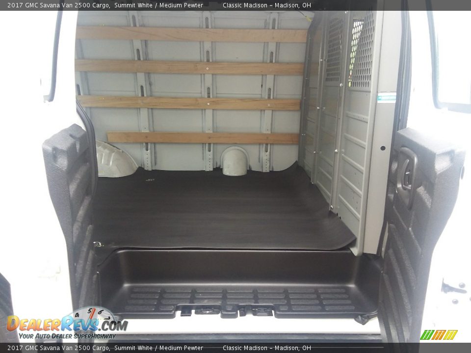 2017 GMC Savana Van 2500 Cargo Summit White / Medium Pewter Photo #6