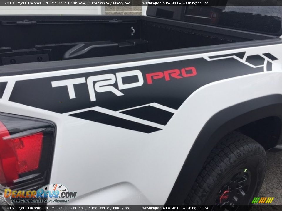 2018 Toyota Tacoma TRD Pro Double Cab 4x4 Logo Photo #5