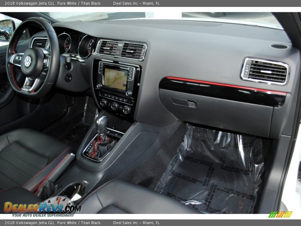 Dashboard of 2018 Volkswagen Jetta GLI Photo #19