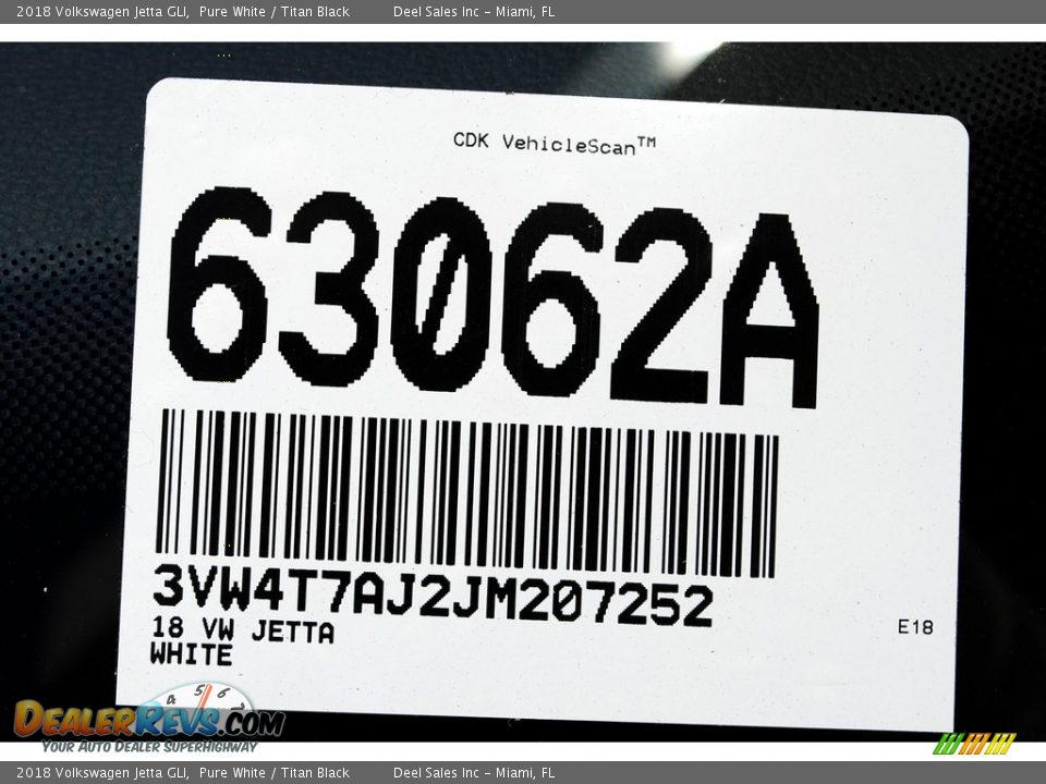 2018 Volkswagen Jetta GLI Pure White / Titan Black Photo #20