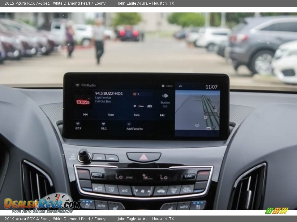 Controls of 2019 Acura RDX A-Spec Photo #33