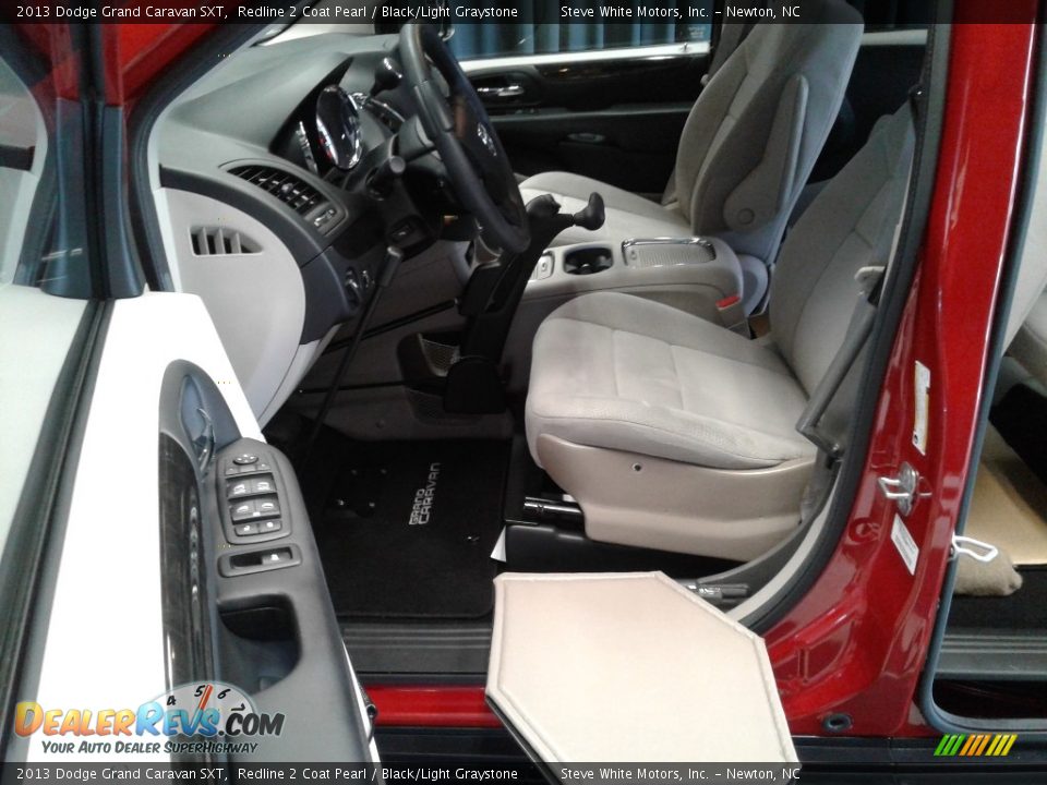 2013 Dodge Grand Caravan SXT Redline 2 Coat Pearl / Black/Light Graystone Photo #11