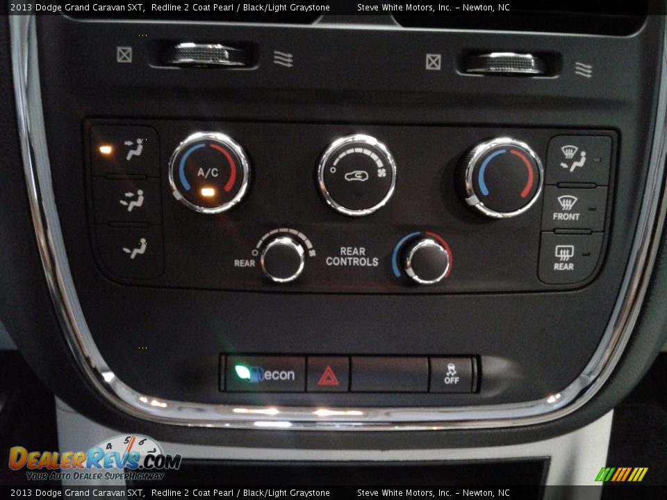 2013 Dodge Grand Caravan SXT Redline 2 Coat Pearl / Black/Light Graystone Photo #26