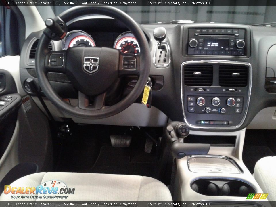 2013 Dodge Grand Caravan SXT Redline 2 Coat Pearl / Black/Light Graystone Photo #29
