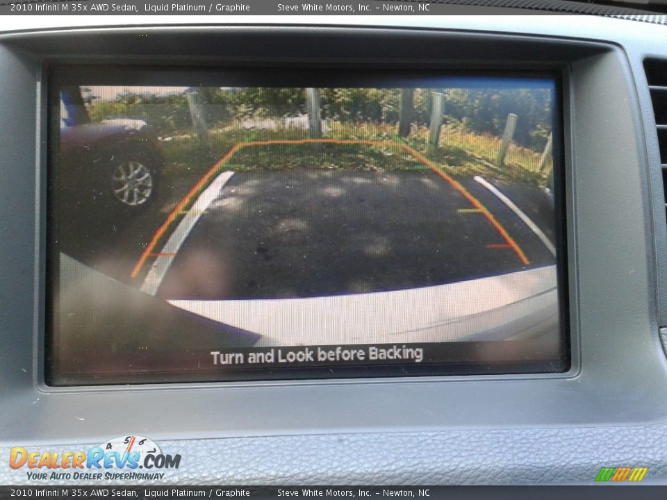 2010 Infiniti M 35x AWD Sedan Liquid Platinum / Graphite Photo #26