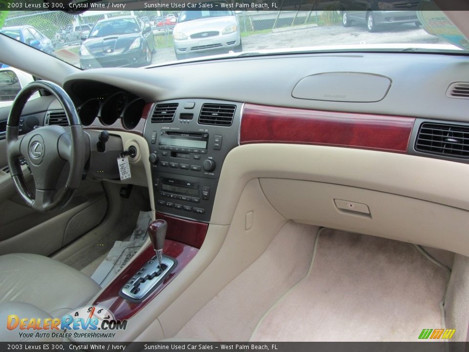 2003 Lexus ES 300 Crystal White / Ivory Photo #18