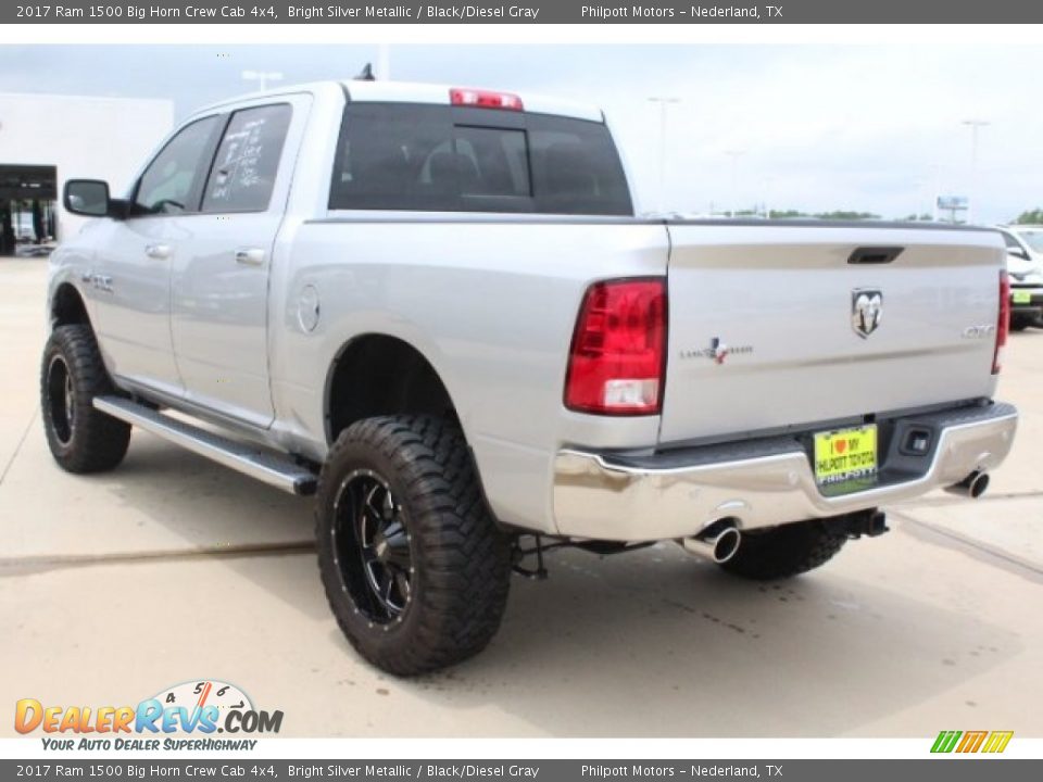 2017 Ram 1500 Big Horn Crew Cab 4x4 Bright Silver Metallic / Black/Diesel Gray Photo #6