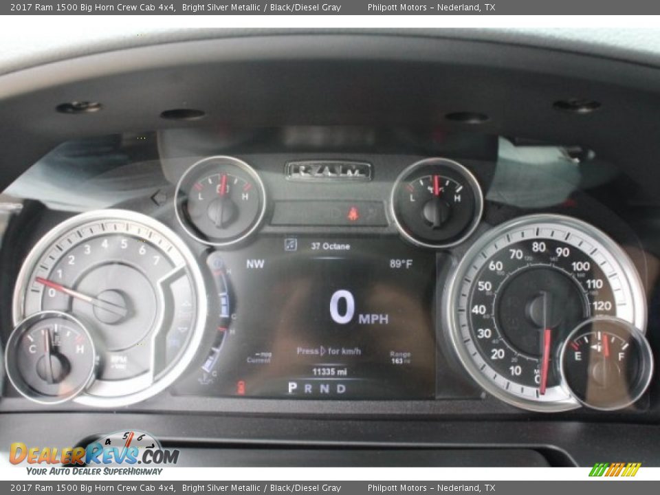 2017 Ram 1500 Big Horn Crew Cab 4x4 Bright Silver Metallic / Black/Diesel Gray Photo #22