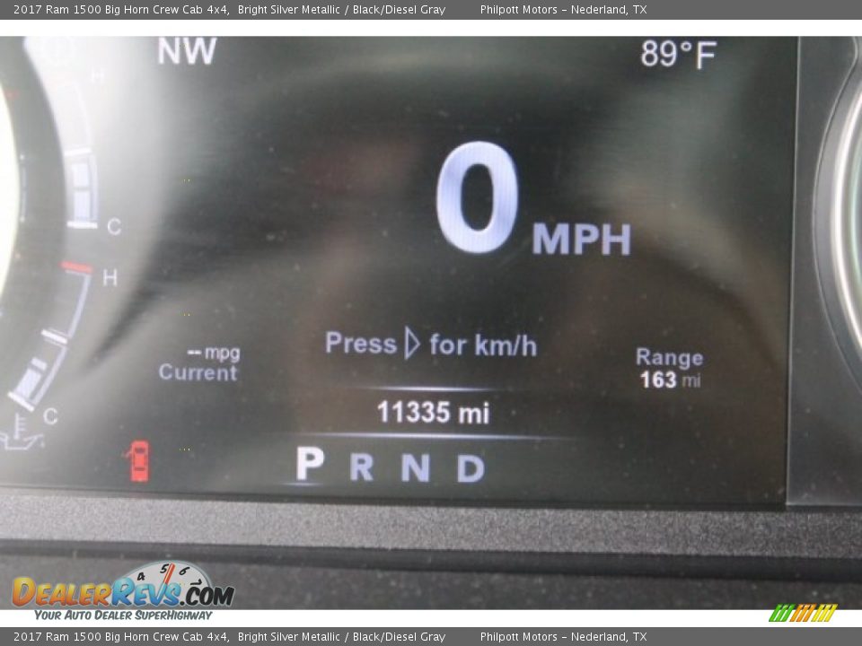 2017 Ram 1500 Big Horn Crew Cab 4x4 Bright Silver Metallic / Black/Diesel Gray Photo #23
