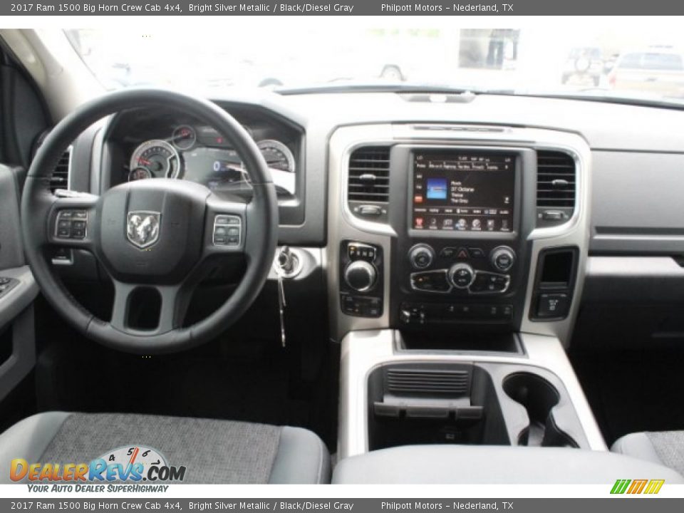 2017 Ram 1500 Big Horn Crew Cab 4x4 Bright Silver Metallic / Black/Diesel Gray Photo #26