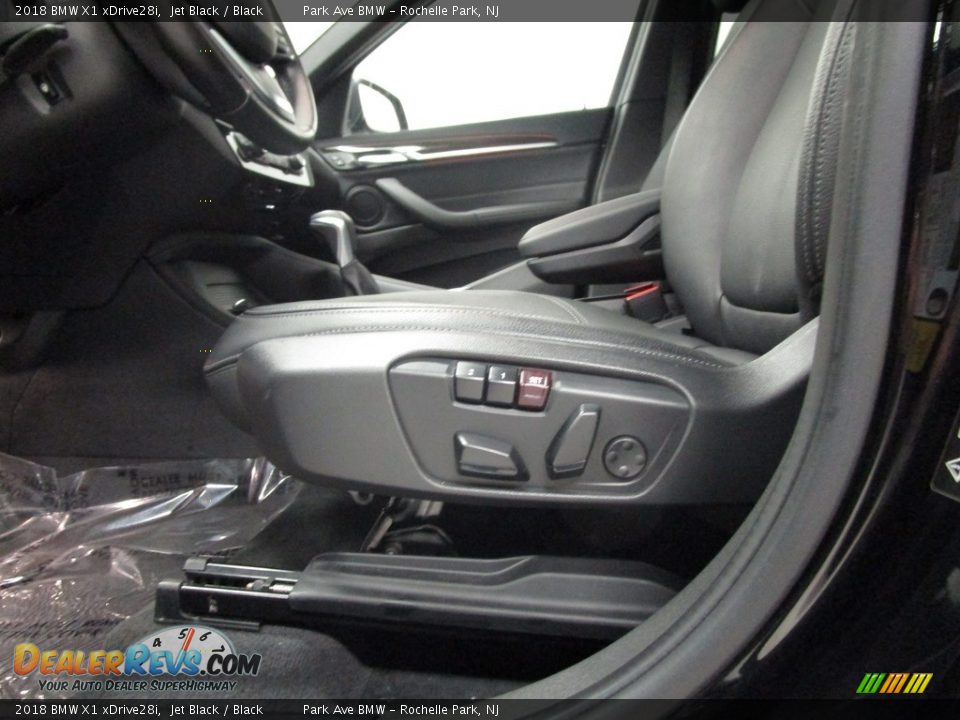 2018 BMW X1 xDrive28i Jet Black / Black Photo #12