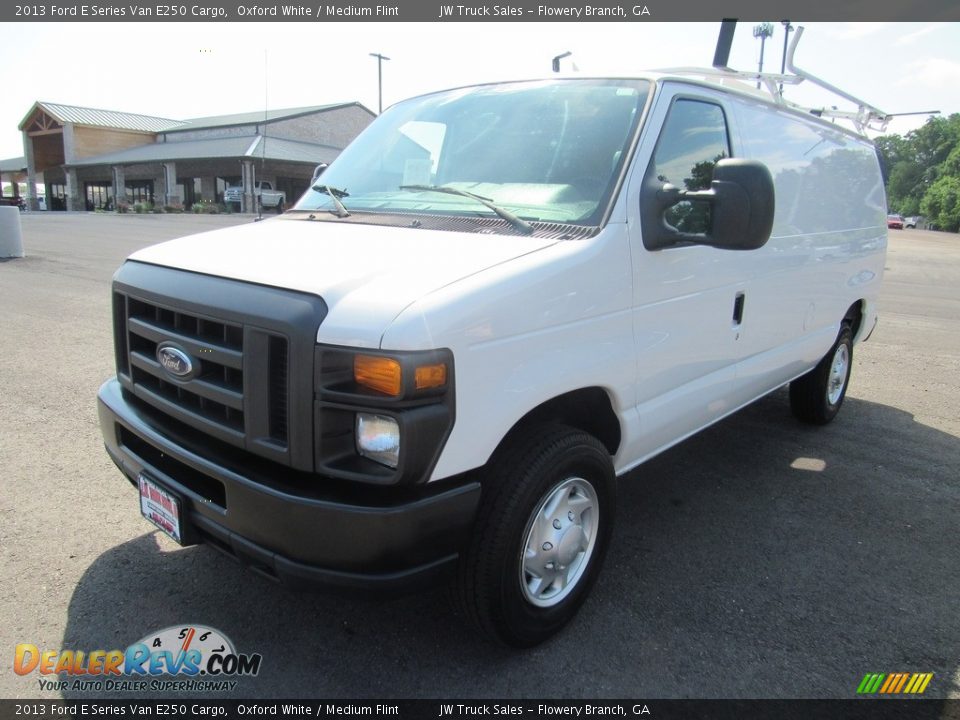 2013 Ford E Series Van E250 Cargo Oxford White / Medium Flint Photo #1