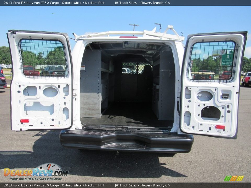 2013 Ford E Series Van E250 Cargo Oxford White / Medium Flint Photo #9