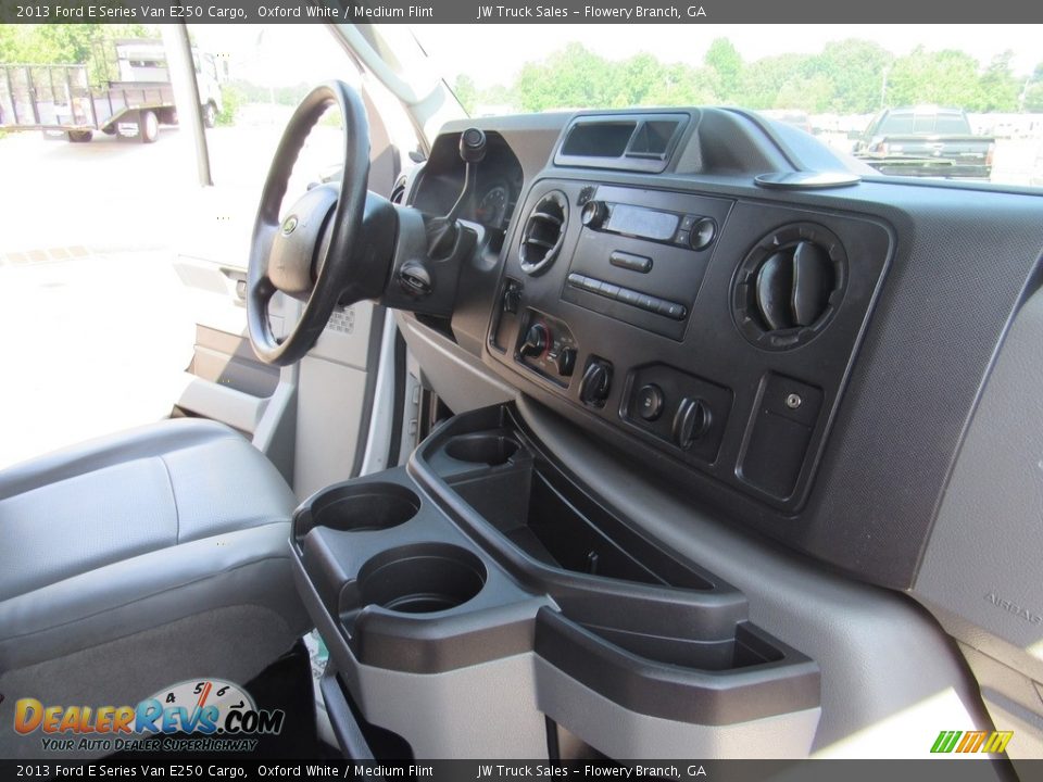 2013 Ford E Series Van E250 Cargo Oxford White / Medium Flint Photo #21