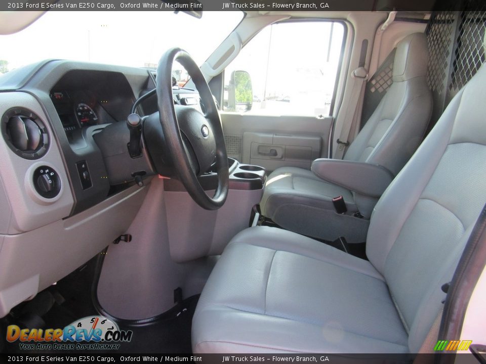 2013 Ford E Series Van E250 Cargo Oxford White / Medium Flint Photo #26