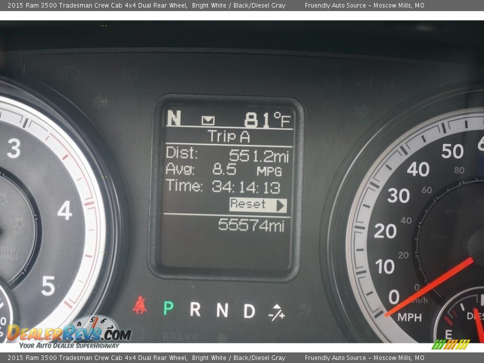 2015 Ram 3500 Tradesman Crew Cab 4x4 Dual Rear Wheel Bright White / Black/Diesel Gray Photo #32