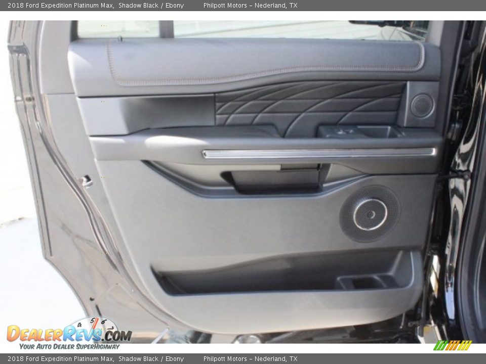 Door Panel of 2018 Ford Expedition Platinum Max Photo #27