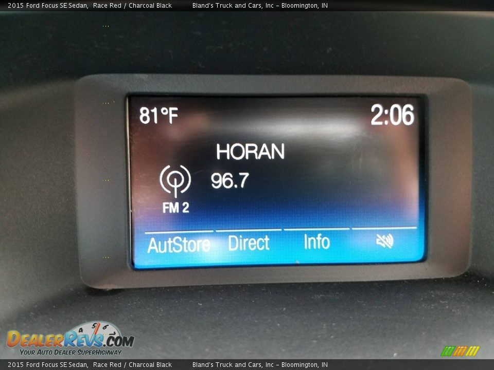 2015 Ford Focus SE Sedan Race Red / Charcoal Black Photo #26