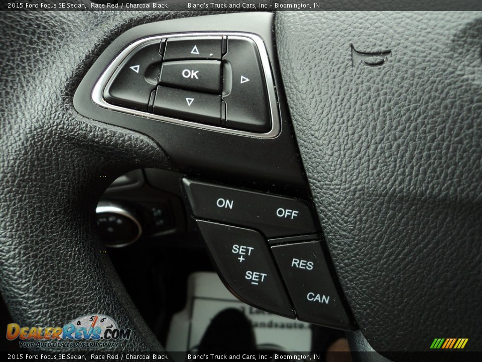 2015 Ford Focus SE Sedan Race Red / Charcoal Black Photo #15