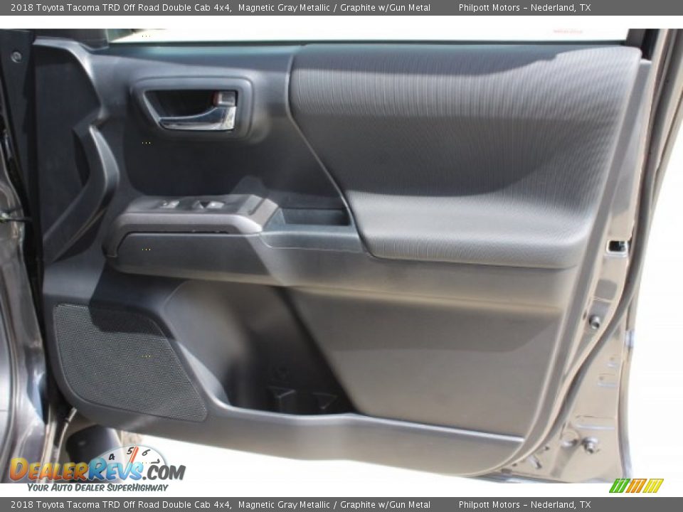 2018 Toyota Tacoma TRD Off Road Double Cab 4x4 Magnetic Gray Metallic / Graphite w/Gun Metal Photo #30