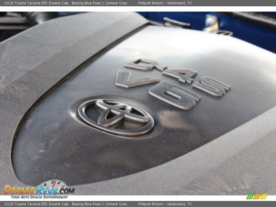 2018 Toyota Tacoma SR5 Double Cab Blazing Blue Pearl / Cement Gray Photo #32