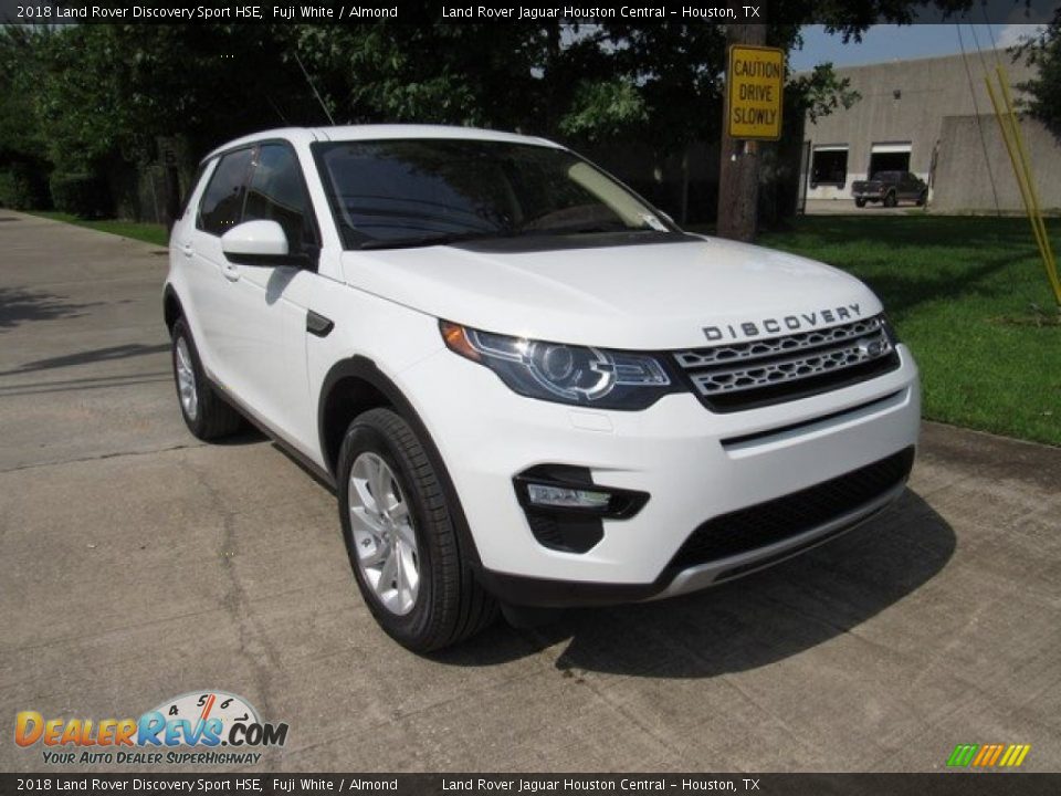 2018 Land Rover Discovery Sport HSE Fuji White / Almond Photo #2