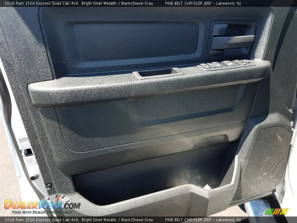 2018 Ram 1500 Express Quad Cab 4x4 Bright Silver Metallic / Black/Diesel Gray Photo #8