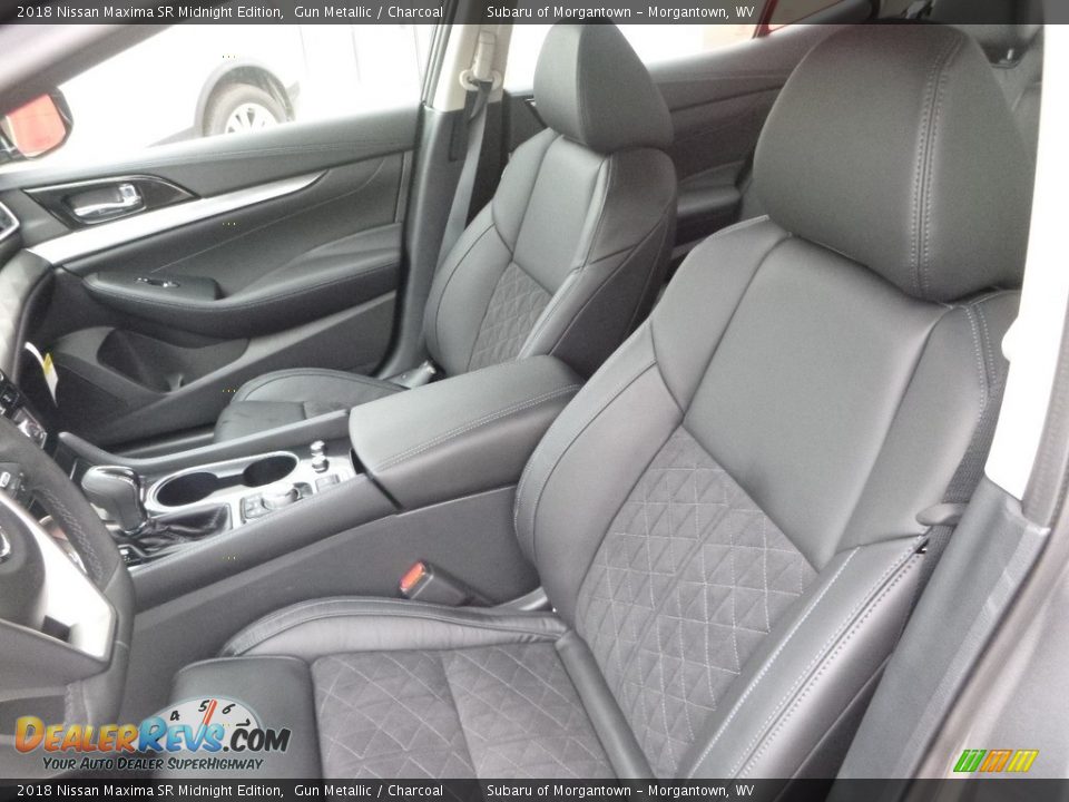 Front Seat of 2018 Nissan Maxima SR Midnight Edition Photo #14