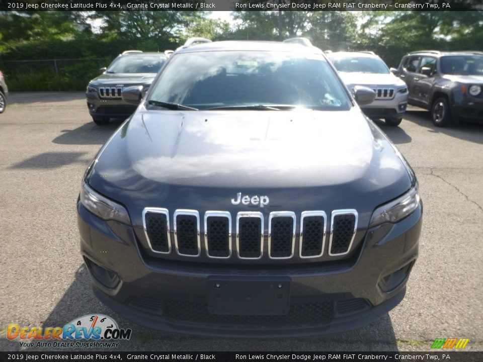 2019 Jeep Cherokee Latitude Plus 4x4 Granite Crystal Metallic / Black Photo #8