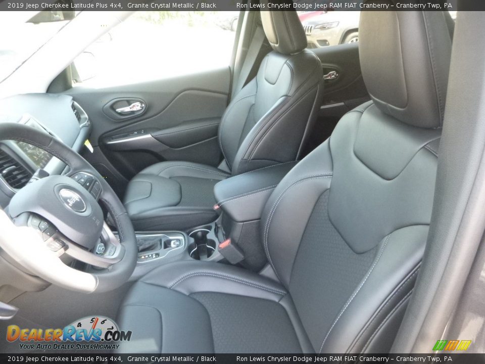 2019 Jeep Cherokee Latitude Plus 4x4 Granite Crystal Metallic / Black Photo #14