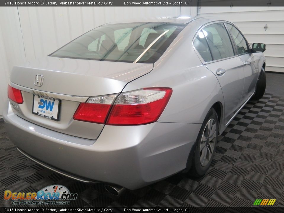 2015 Honda Accord LX Sedan Alabaster Silver Metallic / Gray Photo #11
