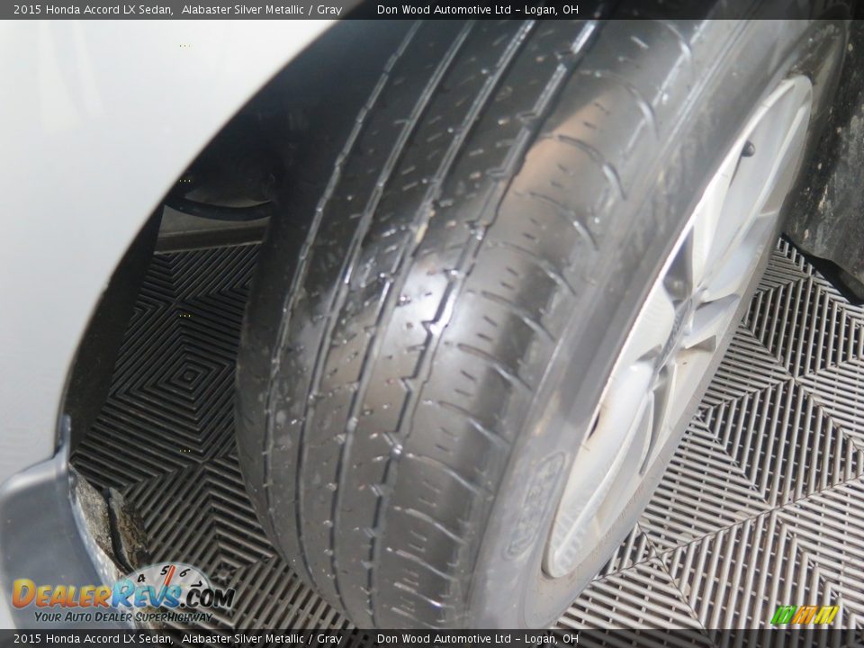 2015 Honda Accord LX Sedan Alabaster Silver Metallic / Gray Photo #22